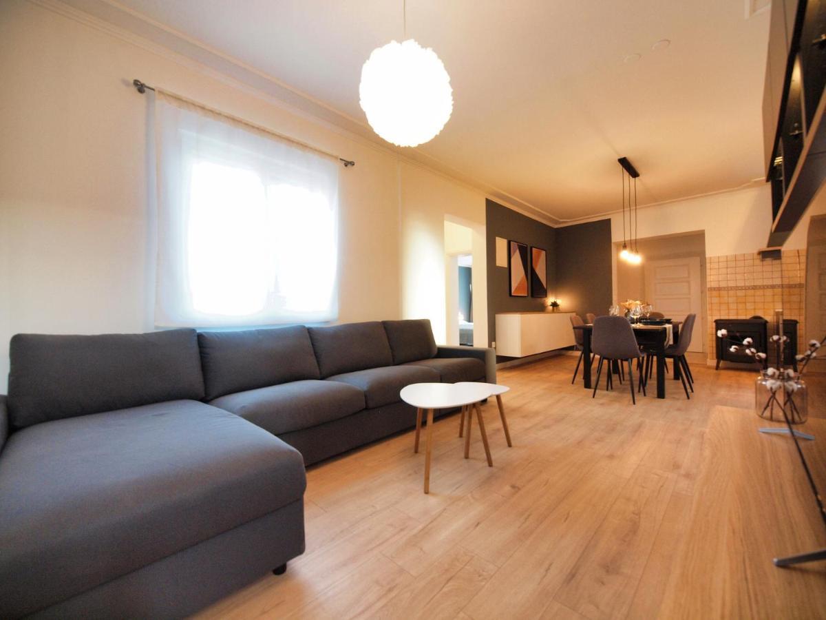 195 Villa